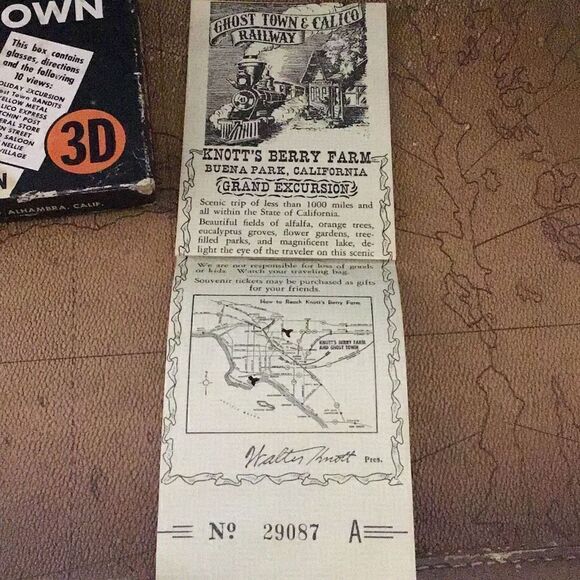Vintage Knotsberry, farm, 10 piece three-dimensional viewing, Kit ￼ - Picture 2 of 7